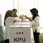 Suara Dan Aroma Dalam Monotone